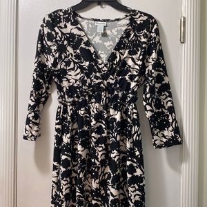 Gently used Motherhood maternity dress size M